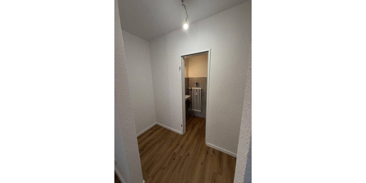 Etagenwohnung Viersen Stadtmitte - 2 Zimmer, 74 m&sup2;, 799&euro; | Angebot:25957446