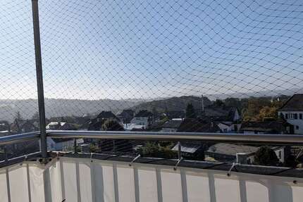 Wohnung zum Mieten in Wermelskirchen 629 € 81 m²
