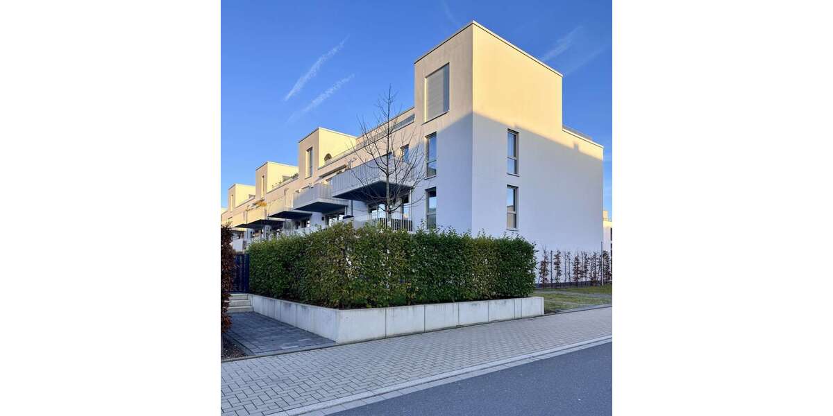 Wohnung zum Kaufen in Düsseldorf 891.000 € 135 m² 3 zimmer