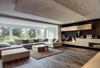 LUXURIÖSES TRAUMHAUS MIT POOL