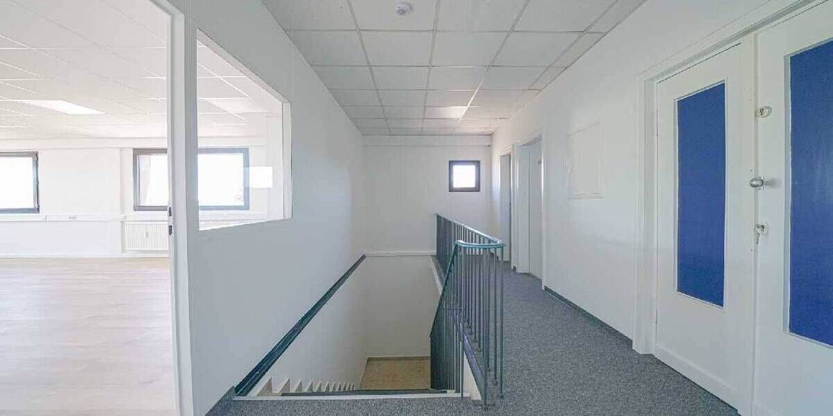 Gewerbeobjekt Ratingen West - 2 Zimmer, 145 m&sup2;, 1.230&euro; | Angebot:26858839
