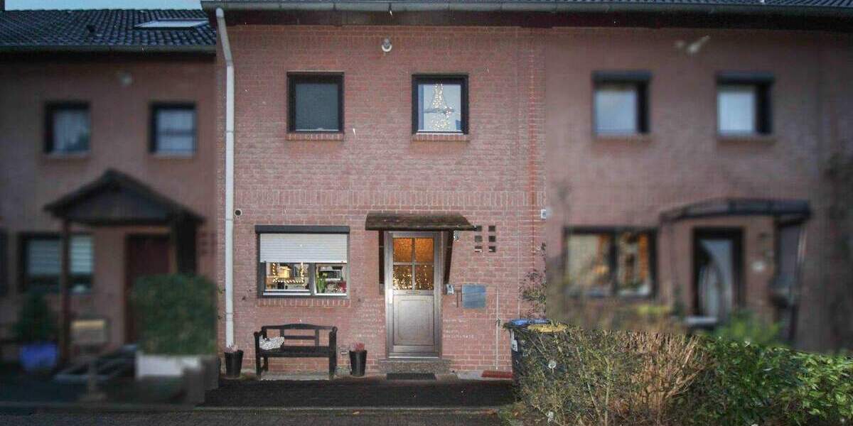 Reihenmittelhaus Duisburg Neumühl - 4 Zimmer, 110 m&sup2;, 255.000&euro; | Angebot:25691490
