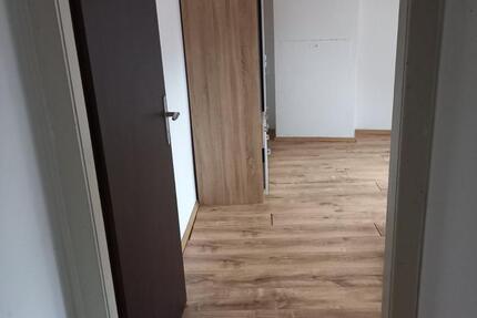 Zimmer zu untermieten 1 Jahr