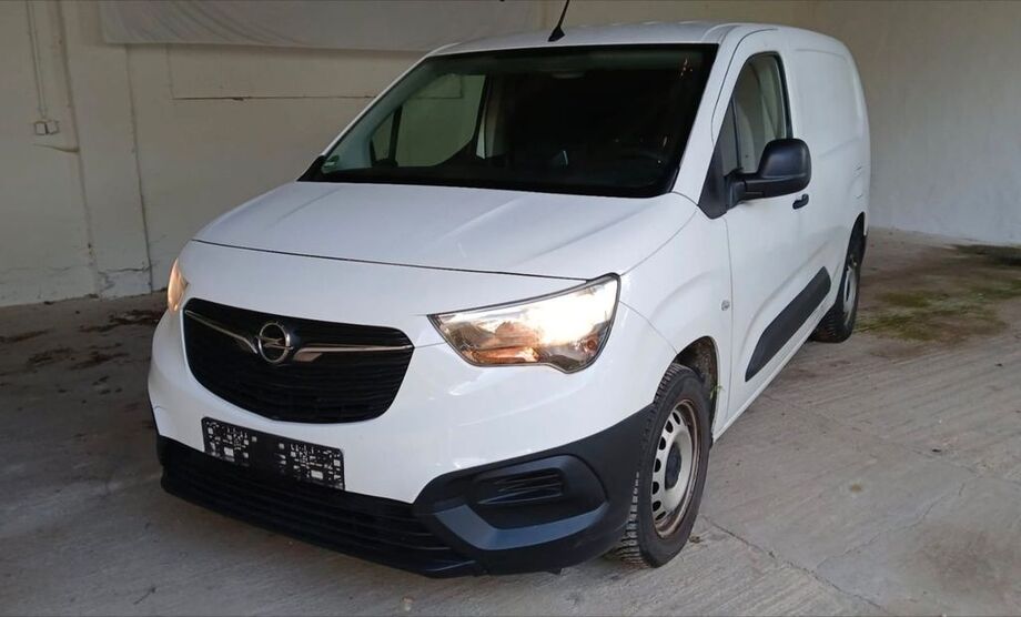 Opel Combo 114.990 km 9.995 € HILDEN 40724