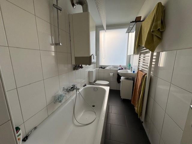 Etagenwohnung Düsseldorf Oberbilk - 2 Zimmer, 62 m&sup2;, 742&euro; | Angebot:25807056