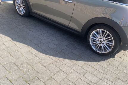 Mini Cooper Cabrio 85.000 km 16.900 &euro; Willich 47877
