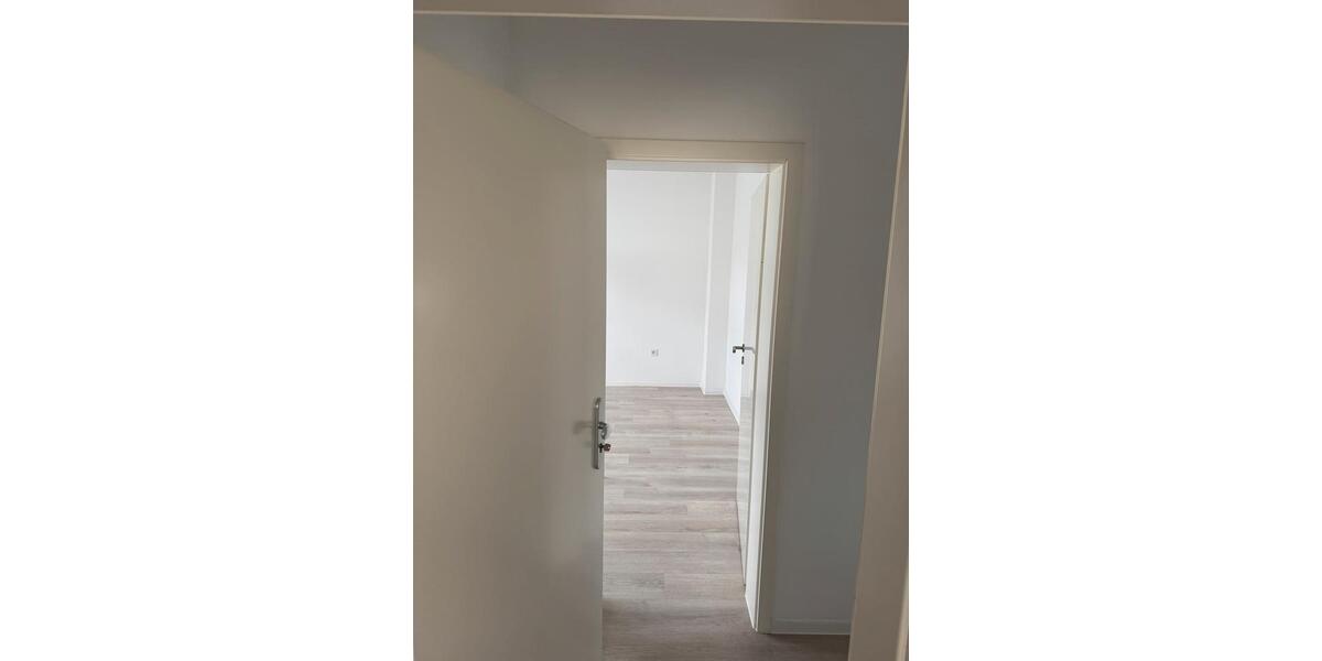 3 Zimmer Wohnung mit großer Terrasse 3 zimmer