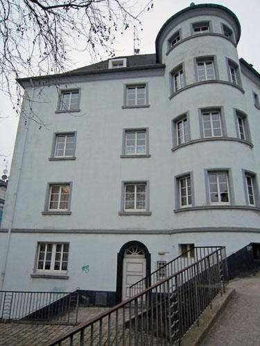 Wohnung zum Kaufen in Wuppertal 132.500 € 105 m² 5 zimmer