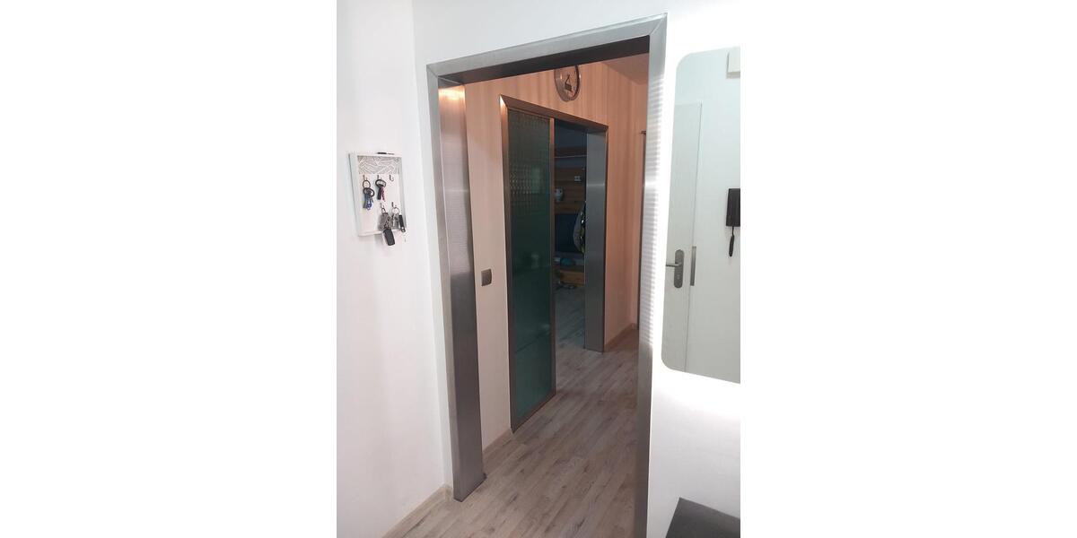Etagenwohnung Mönchengladbach West - 4 Zimmer, 96 m&sup2;, 1.000&euro; | Angebot:26413547