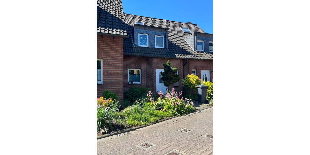 Reihenmittelhaus Solingen Wald - 4 Zimmer, 104 m&sup2;, 479.000&euro; | Angebot:26318937