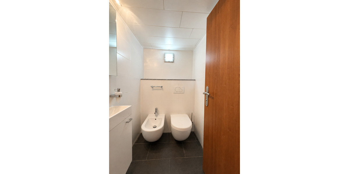 Etagenwohnung Erkrath Unterfeldhaus - 3 Zimmer, 82 m&sup2;, 229.000&euro; | Angebot:26435554
