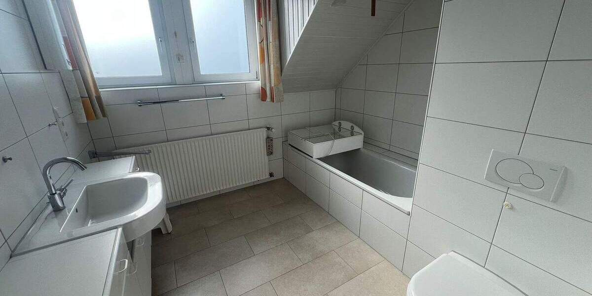 Doppelhaushälfte Korschenbroich Kleinenbroich - 5 Zimmer, 140 m&sup2;, 1.920&euro; | Angebot:25476460