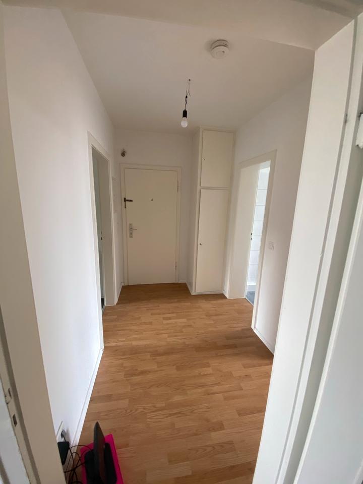 2 Zimmer Wohnung mit Balkon in Wuppertal Hekinghausen