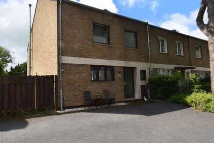 Haus zum Mieten in Düsseldorf 1.700 € 110 m² 3 zimmer