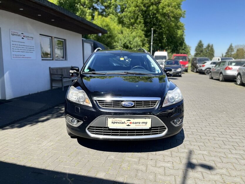 Ford Focus Titanium / LPG / Sitzheizung / Xenon / AHK 299.000 km 3.990 € Mönchengladbach 41066