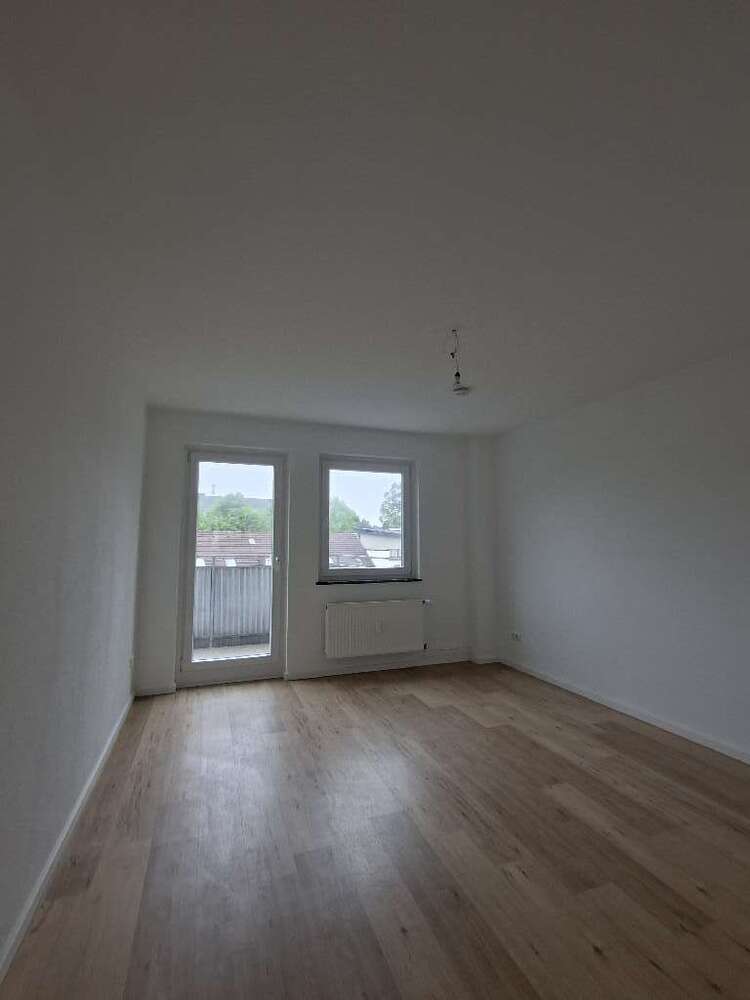 Wohnung zum Mieten in Duisburg 560 € 72 m²