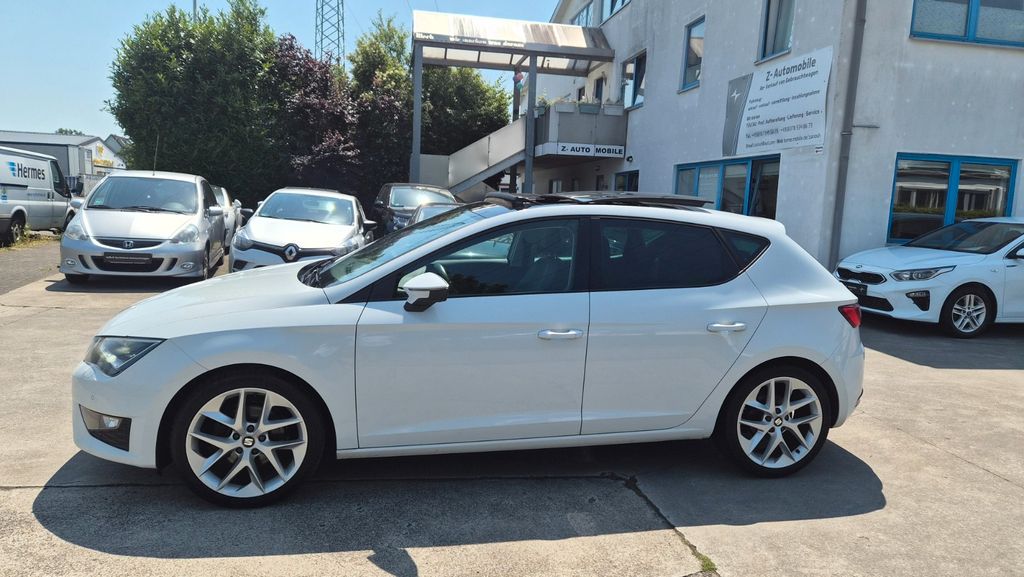 Seat Leon 217.021 km 8.900 &euro; Hilden 40721