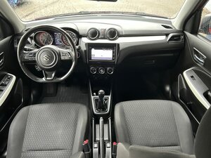Suzuki Swift Comfort+Hybrid+112PS+Sitzheizung+LED+Klimaau 108.156 km 9.650 &euro; Meerbusch 40667