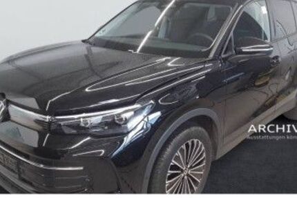 VW Tiguan 21.201 km 32.988 &euro; Leverkusen 51379