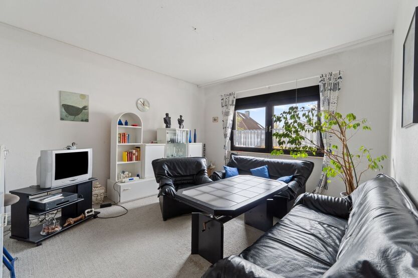 Mit 3D: Gepflegtes Zweifamilienhaus mit parkähnlichem Gartenparadies – Modernisieren, Einziehen & Wohlfühlen 8 zimmer