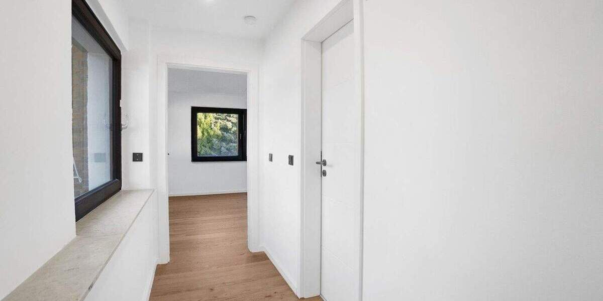 Modernisierte DHH in Hilden: Gebotsverfahren - Frist 01.02.2026 - KP EUR 499.000,- 4 zimmer