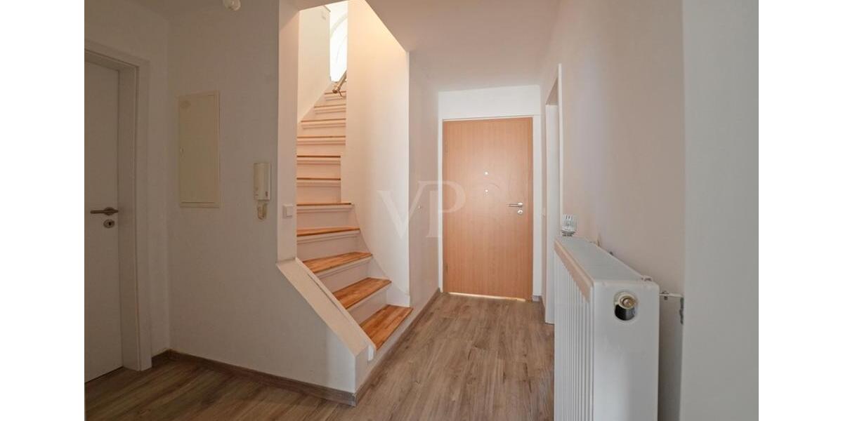 Dachgeschoßwohnung Leichlingen (Rheinland) - 2 Zimmer, 55 m&sup2;, 900&euro; | Angebot:26221883
