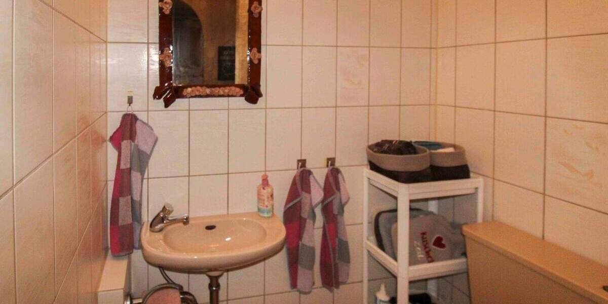 Einfamilienhaus Duisburg Neumühl - 4 Zimmer, 255.000&euro; | Angebot:25775450