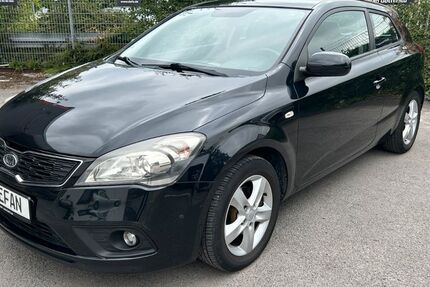 Kia ceed / Ceed 122.000 km 4.500 &euro; Neuss 41472