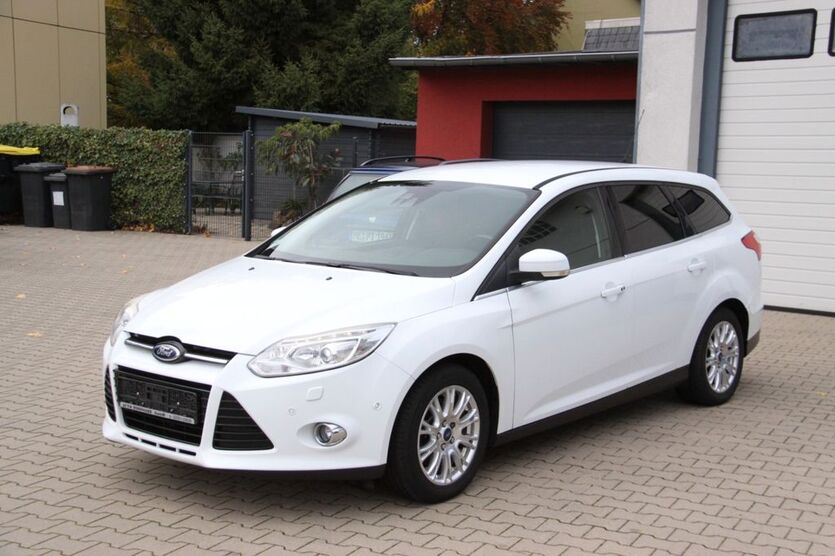 Ford Focus 145.100 km 6.450 € Velbert 42549