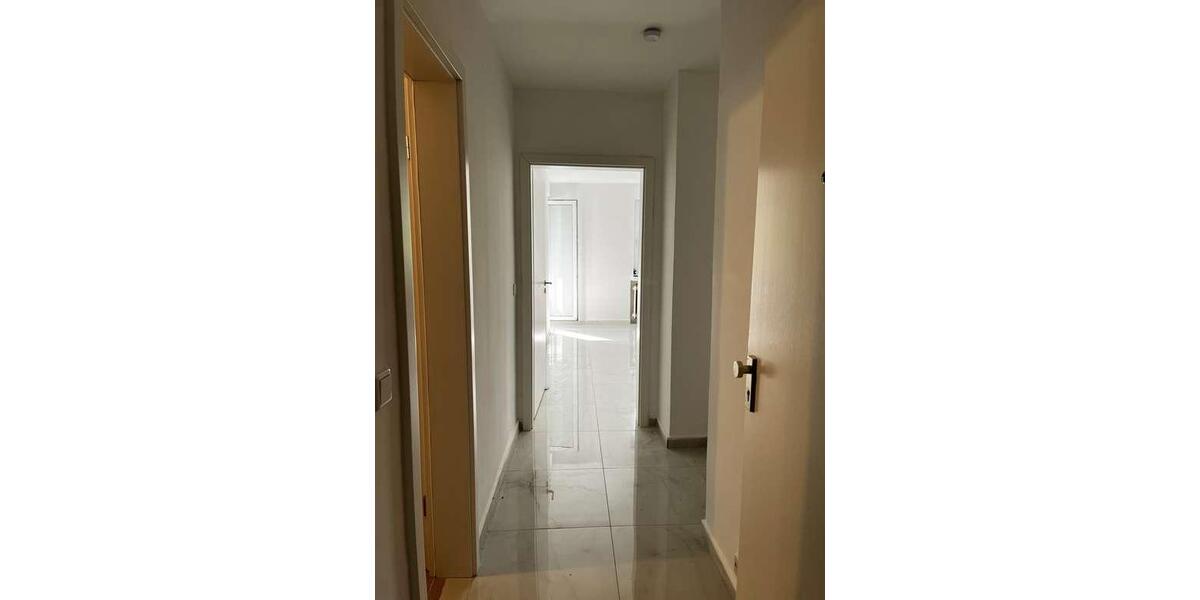 Etagenwohnung Mönchengladbach Süd - 1 Zimmer, 27 m&sup2;, 615&euro; | Angebot:25281284