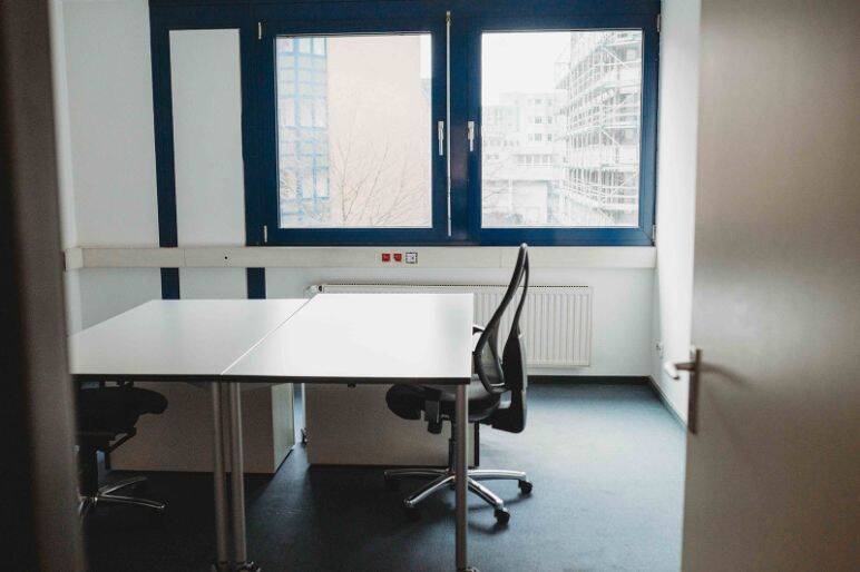 Helle und gut geschnittene Büroräume in Sülz mit Top Anbindung - All-in-Miete