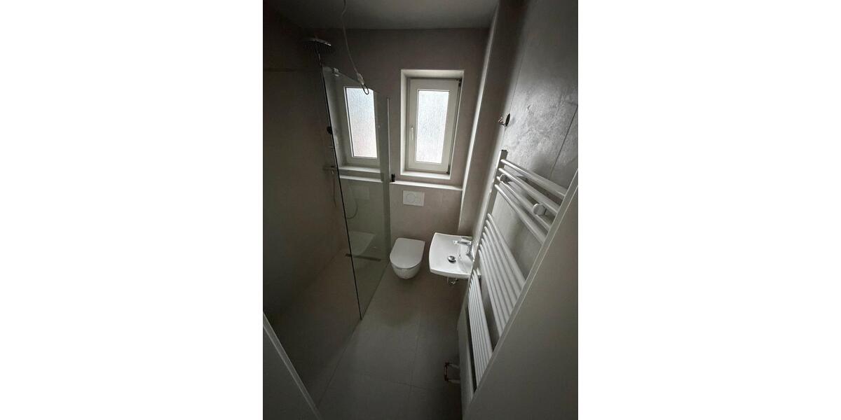 Top kernsanierte 4-Zimmer-Wohnung | 100 m² | 3. Etage 4 zimmer