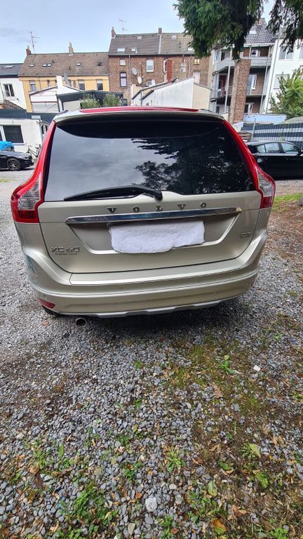 Volvo XC60 134.000 km 16.950 € Neuss 41462
