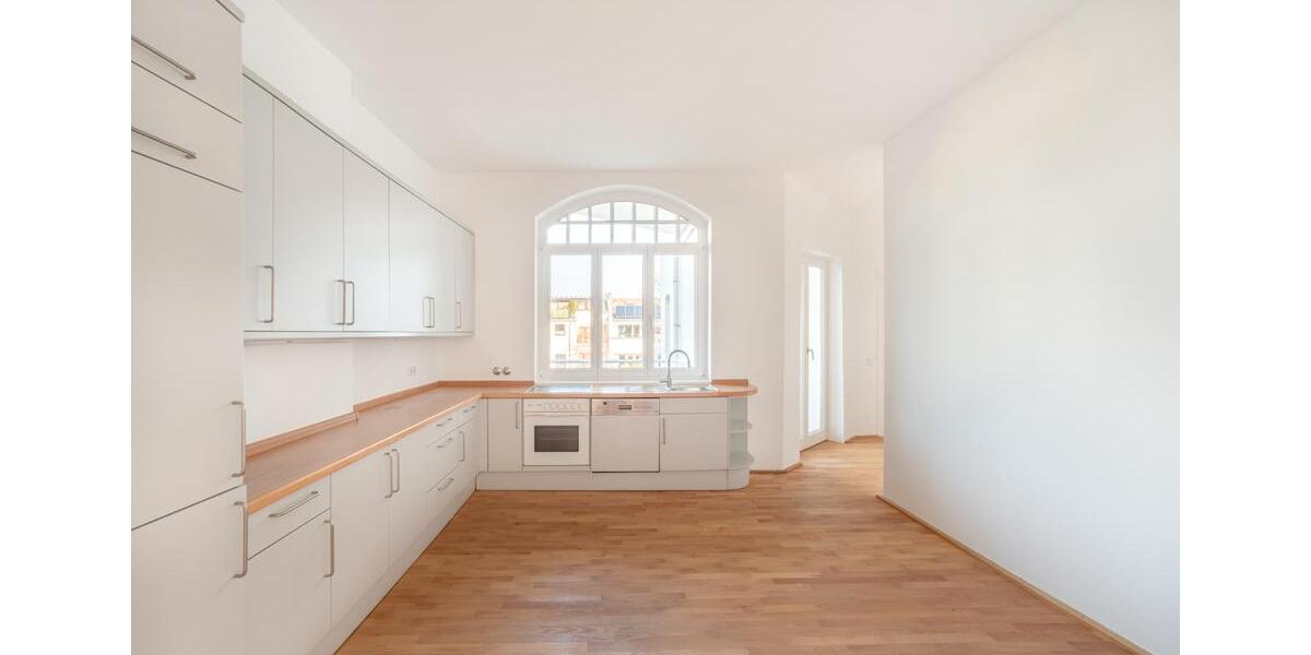 Etagenwohnung Düsseldorf Niederkassel - 3 Zimmer, 133 m&sup2;, 2.850&euro; | Angebot:25330845