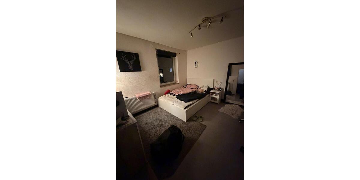 Gut geschnittene 2-Zimmer-Wohnung in verkehrsgünstiger Lage von Ratingen-Tiefenbroich zu vermieten 2 zimmer