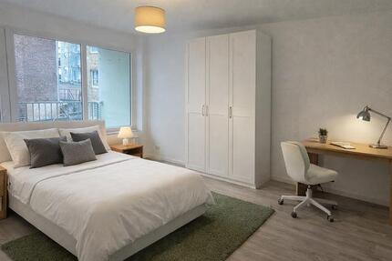 Wohnung Düsseldorf Stadtmitte - 4 Zimmer, 120 m&sup2;, 737&euro; | Angebot:25718233