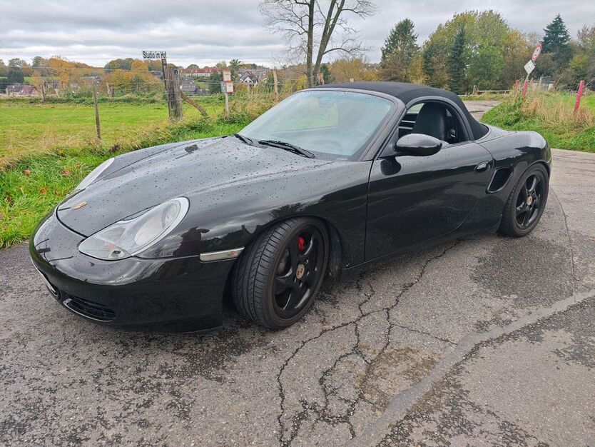Porsche Boxster 107.000 km 18.986 € Burscheid 51399