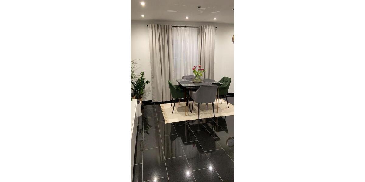 Erdgeschoßwohnung Heiligenhaus - 2 Zimmer, 60 m&sup2;, 1.040&euro; | Angebot:24733311