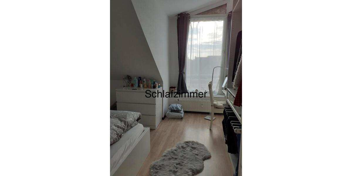 Dachgeschoßwohnung Neuss Furth-Mitte - 2 Zimmer, 62 m&sup2;, 550&euro; | Angebot:25718269