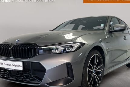 BMW 330 90.525 km 34.990 &euro; Düsseldorf 40237