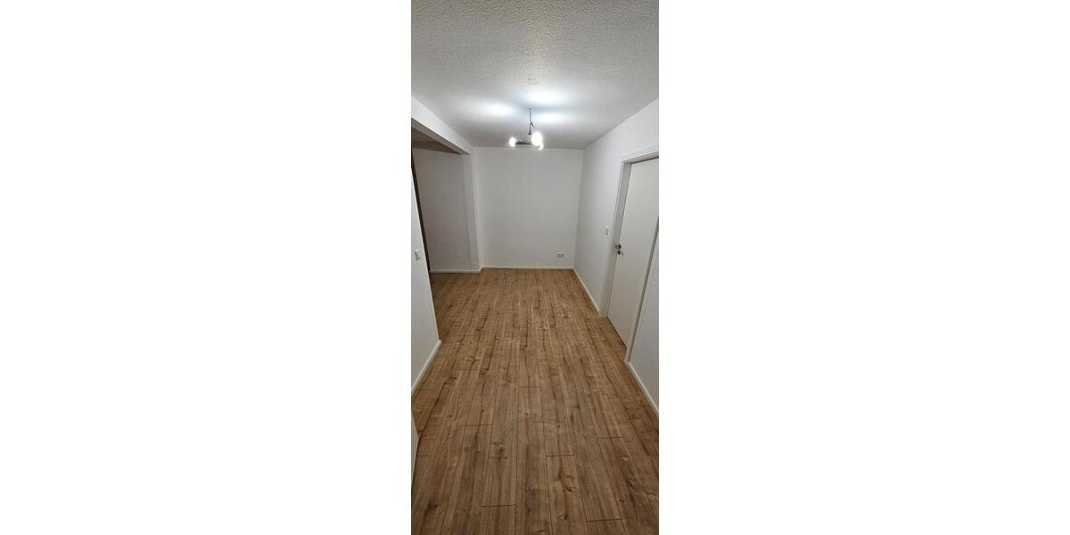 Dachgeschoßwohnung Düsseldorf Stadtbezirk 8 - 2 Zimmer, 55 m&sup2;, 739&euro; | Angebot:25438689