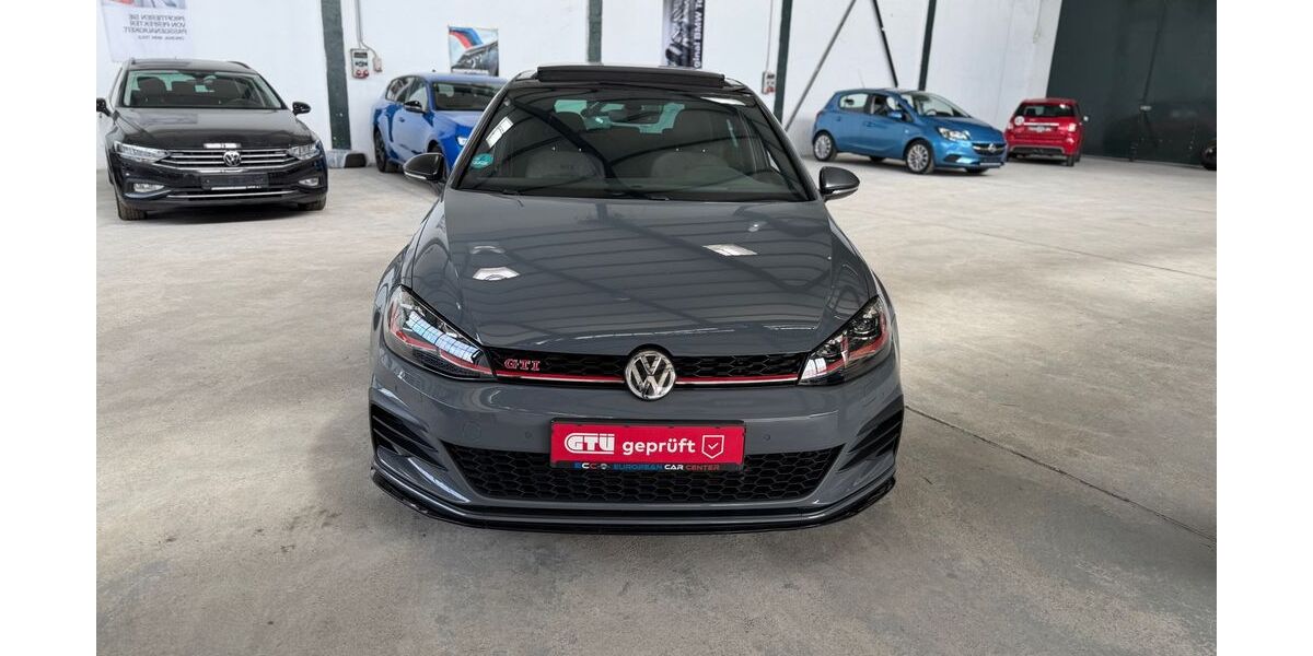 VW Golf 81.555 km 24.990 &euro; Oberhausen 46149