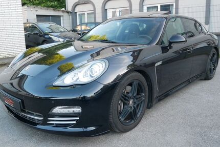 Porsche Panamera 185.597 km 21.450 &euro; Mülheim an der Ruhr 45473