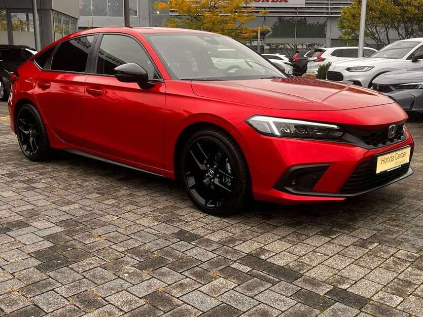 Honda Civic 13.900 km 30.980 € Düsseldorf 40233