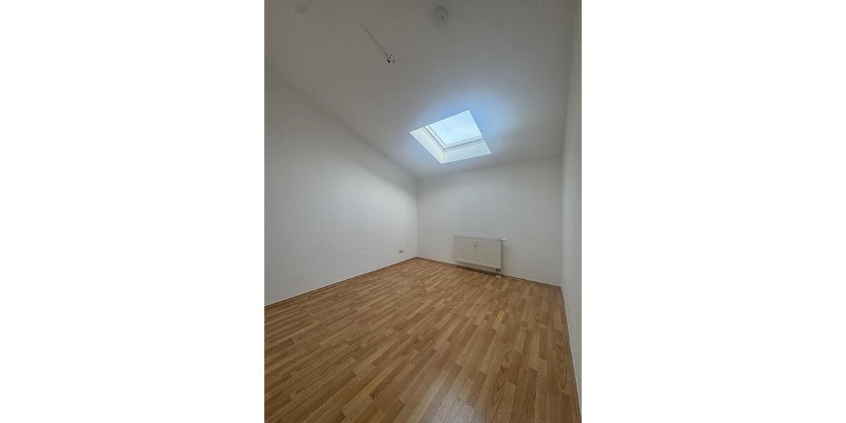 Über den Dächern von Moers: Großzügige Wohnung in der Moerser Innenstadt! 3 zimmer