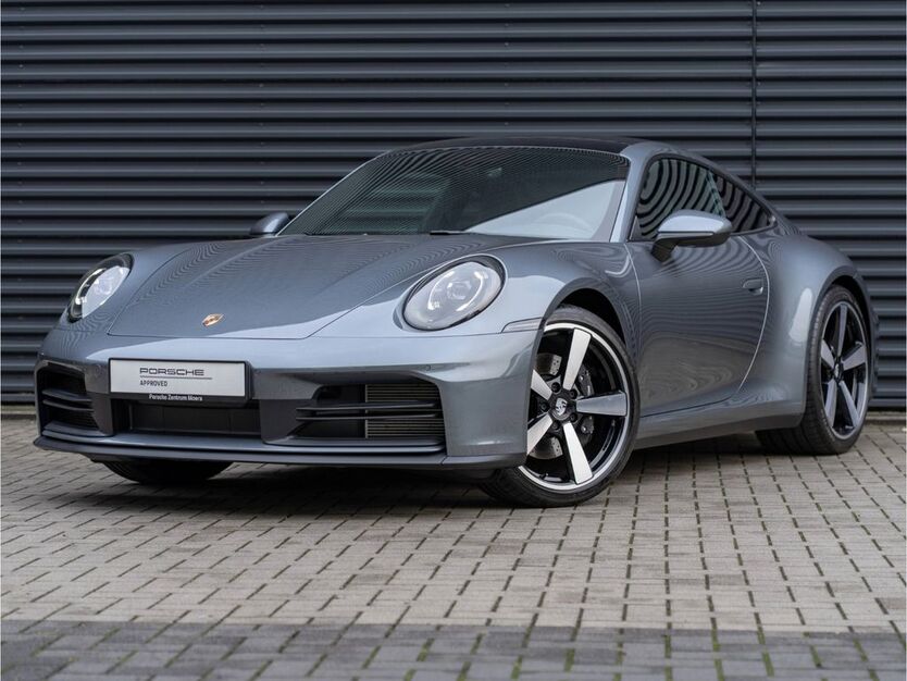 Porsche 911 Urmodell 4.500 km 137.490 € Moers 47441