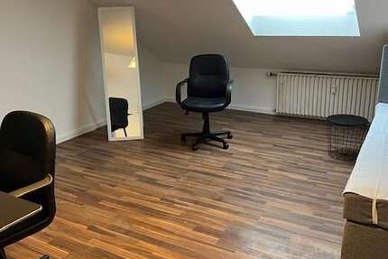 Zimmer Solingen Bech - 1 Zimmer, 560&euro; | Angebot:25791201