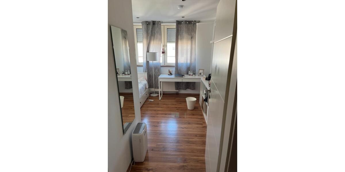 Maisonettenwohnung Neukirchen-Vluyn Vluyn - 5.5 Zimmer, 116 m&sup2;, 285.000&euro; | Angebot:25760594