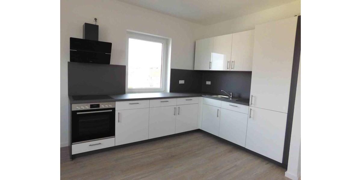 Da kommt man gern Heim. günstige 2-Zi.-Dachgeschosswohnung zimmer