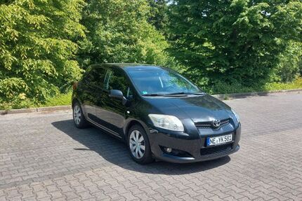Toyota Auris 159.000 km 4.700 &euro; Grevenbroich 41516